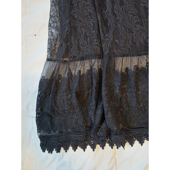 Torrid Black Lacey Floral Maxi Skirt | Size 4X - Picture 4 of 6